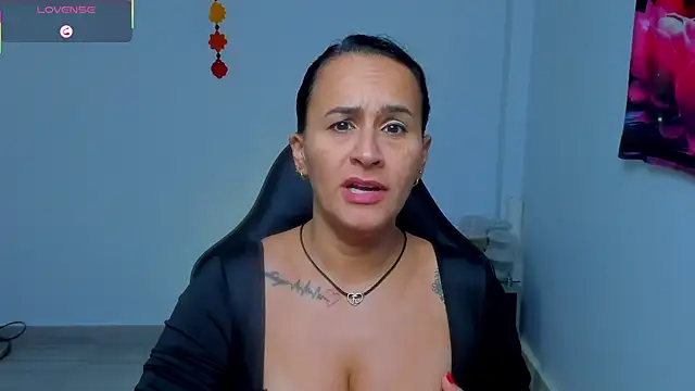 Sara Charmy online show from 16, 5, 2026