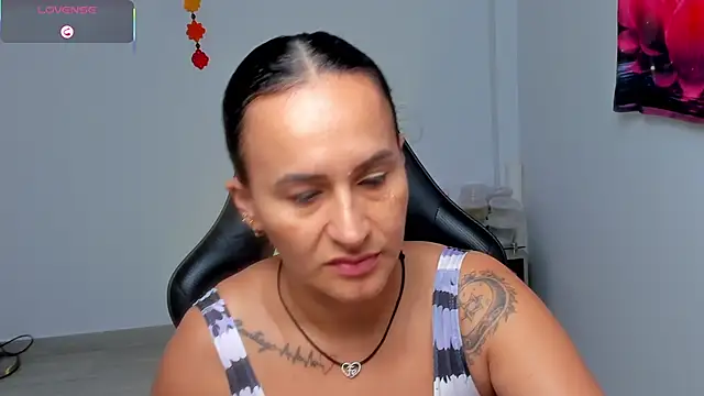 Sara Charmy online show from 17, 5, 2026