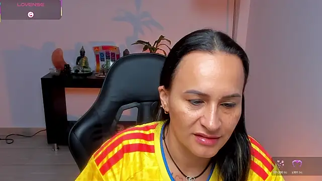 Snapshot of Sara_Charmy chatting on 3, 7, 2026 Sara Charmy online show from 3, 7, 2026