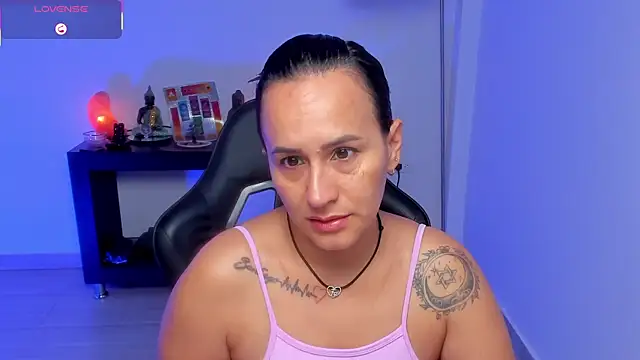 Snapshot of Sara_Charmy chatting on 6, 7, 2026 Sara Charmy online show from 6, 7, 2026