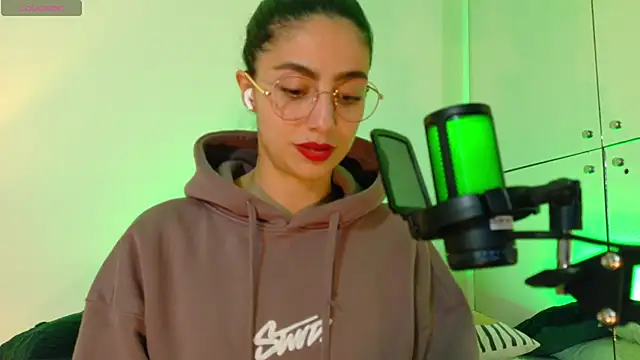 Snapshot of Angell-Bell- chatting on 17, 3, 2025 Angell-Bell- online show from 17, 3, 2025