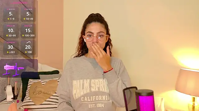 Snapshot of Angell-Bell- chatting on 20, 3, 2025 Angell-Bell- online show from 20, 3, 2025