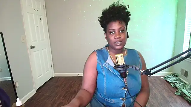 lovelyenigma365 online show from 17, 3, 2026