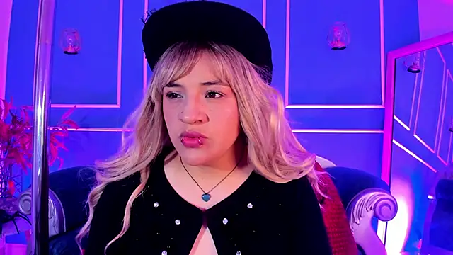 TaraTaylorr online show from 7, 1, 2026