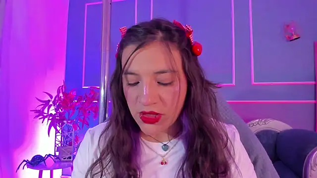 TaraTaylorr online show from 17, 2, 2026