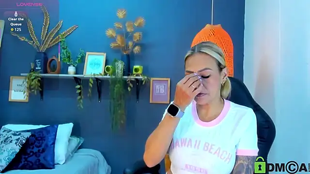 yessila parker online show from 19, 11, 2025