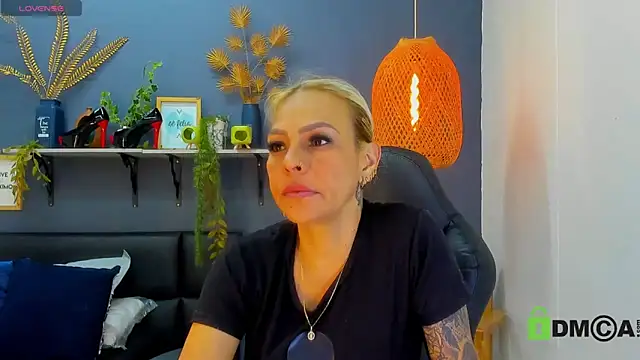 yessila parker online show from 22, 5, 2026