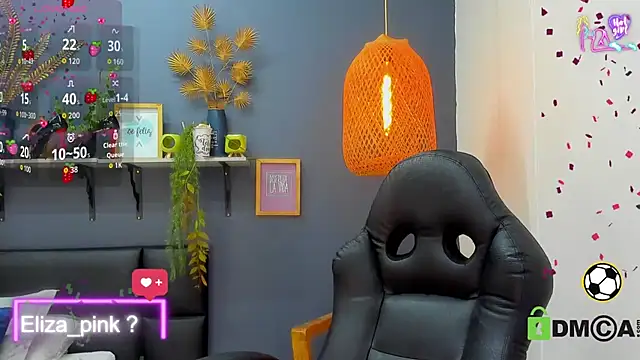 Snapshot of yessila_parker chatting on 24, 6, 2026 yessila parker online show from 24, 6, 2026