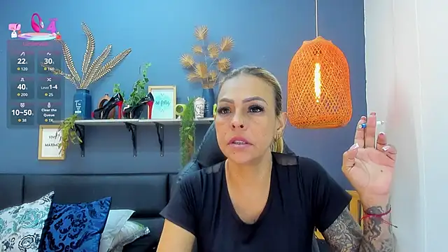 Snapshot of yessila_parker chatting on 1, 7, 2026 yessila parker online show from 1, 7, 2026