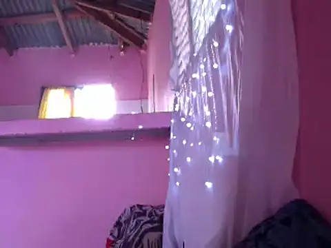 Ladyzee25 online show from 6, 3, 2026