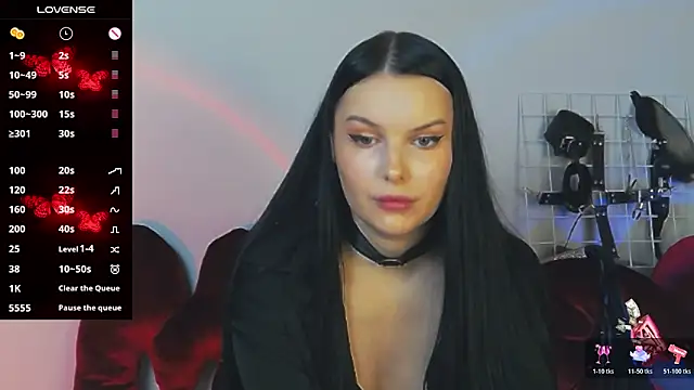 Snapshot of Miss_Vic chatting on 19, 11, 2025 Miss Vic online show from 19, 11, 2025