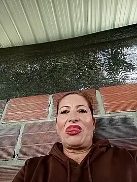Sexy-Woman-Mature online show from 14, 5, 2026