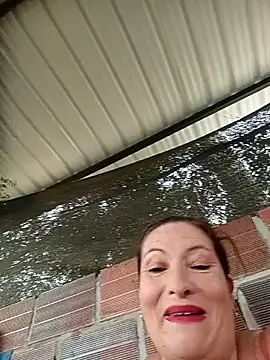 Sexy-Woman-Mature online show from 9, 7, 2026
