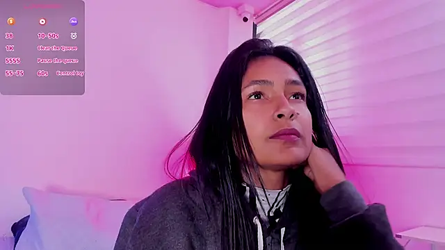 Fernanda liie  online show from 8, 5, 2026