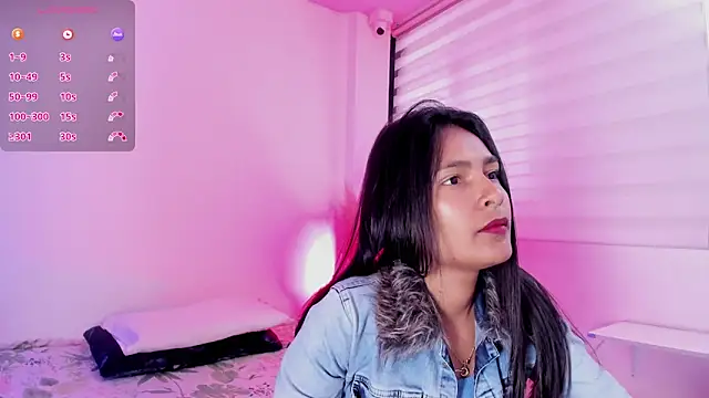 Fernanda liie  online show from 11, 5, 2026