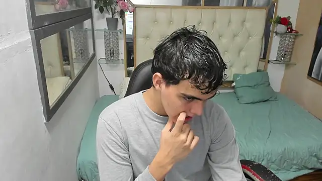 Snapshot of heiker_ chatting on 27, 9, 2025 heiker online show from 27, 9, 2025