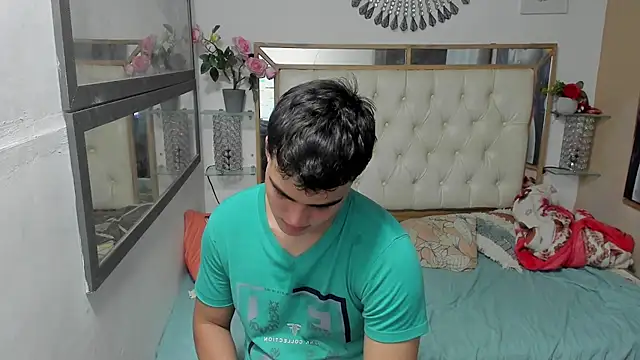 Snapshot of heiker_ chatting on 29, 10, 2025 heiker online show from 29, 10, 2025