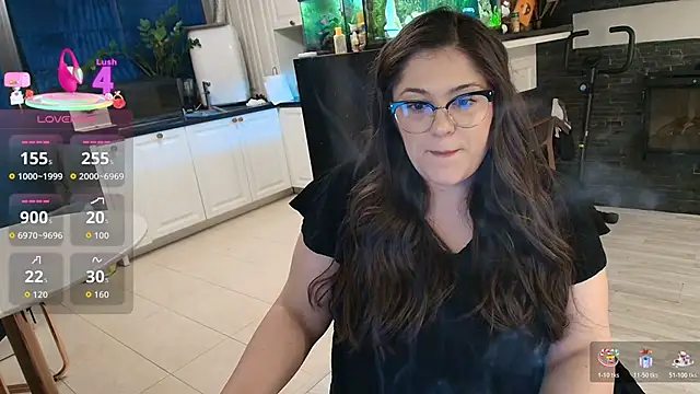 Snapshot of Layla- chatting on 29, 3, 2026 Layla- online show from 29, 3, 2026