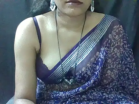 Snapshot of sugandha_bhabhi chatting on 9, 9, 2025 sugandha bhabhi online show from 9, 9, 2025
