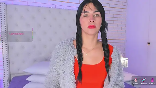 Emilly wilson  online show from 27, 10, 2025