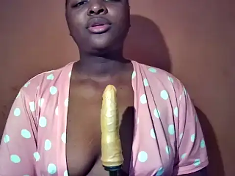 Snapshot of sexyhips2001 chatting on 15, 10, 2025 sexyhips2001 online show from 15, 10, 2025