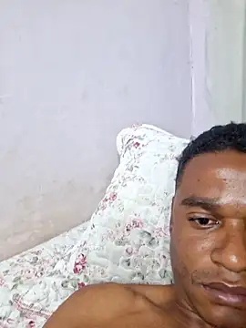 Snapshot of predadorr29 chatting on 14, 10, 2025 predadorr29 online show from 14, 10, 2025