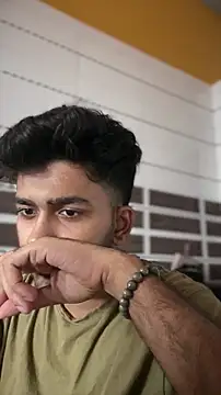 DoctorAlonee46 online show from 6, 10, 2025