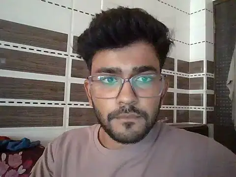 DoctorAlonee46 online show from 13, 10, 2025