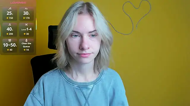 Snapshot of Fiona_Night chatting on 24, 10, 2025 Fiona Night online show from 24, 10, 2025