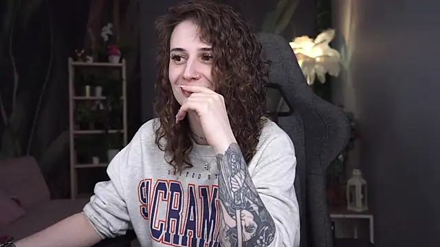 OliviaMcClean online show from 30, 4, 2026