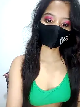 Snapshot of Orna-1 chatting on 5, 3, 2025 Orna-1 online show from 5, 3, 2025