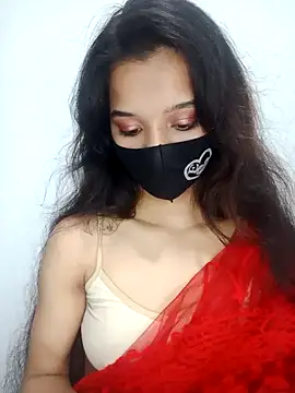 Snapshot of Orna-1 chatting on 8, 3, 2025 Orna-1 online show from 8, 3, 2025
