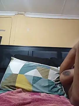 JuicyMilkyTizzy online show from 23, 5, 2026