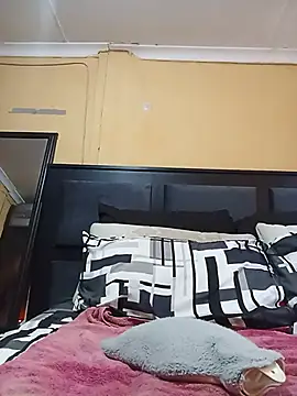 JuicyMilkyTizzy online show from 29, 6, 2026