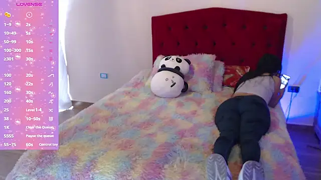 Saray honey04 online show from 25, 9, 2025