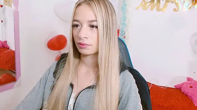 hannah 026 online show from 13, 9, 2025