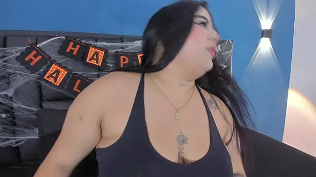 Snapshot of DANESKA_HILLER chatting on 25, 10, 2025 DANESKA HILLER online show from 25, 10, 2025