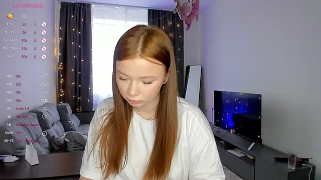 dinky  emily online show from 8, 3, 2025
