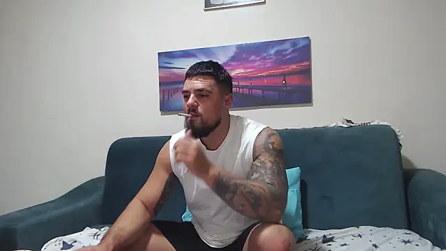 Snapshot of Tiberius_hunk chatting on 18, 10, 2025 Tiberius hunk online show from 18, 10, 2025