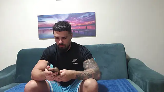 Snapshot of Tiberius_hunk chatting on 22, 10, 2025 Tiberius hunk online show from 22, 10, 2025