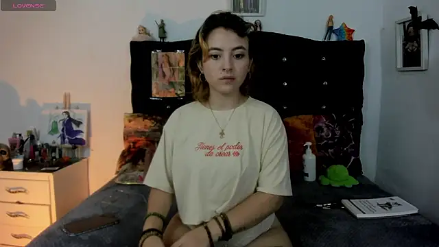 young jung online show from 29, 11, 2025