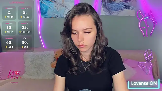 EmelyMason online show from 26, 6, 2026