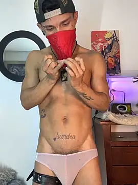CRAZY-BOY99 online show from 17, 5, 2026