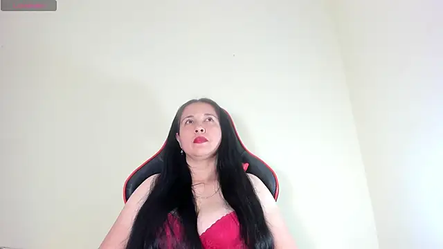 Snapshot of hot-nikol chatting on 28, 10, 2025 hot-nikol online show from 28, 10, 2025