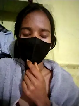 Snapshot of Laxmi_cut chatting on 9, 3, 2025 Laxmi cut online show from 9, 3, 2025