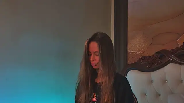 Amanda River online show from 27, 6, 2026