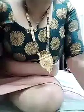 Snapshot of pyasi_bhabhi02 chatting on 14, 10, 2025 pyasi bhabhi02 online show from 14, 10, 2025