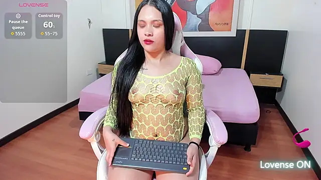 i am karoll online show from 29, 11, 2025