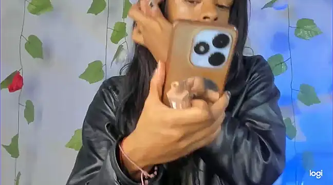 Aprillebony online show from 12, 3, 2025