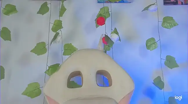 Aprillebony online show from 12, 3, 2025